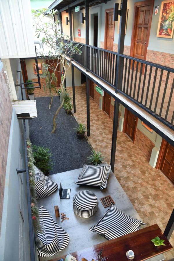 Albergue Zleepingpills Aonang Krabi town Exterior foto